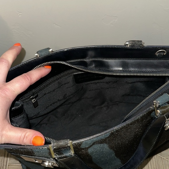 Sold Salvatore Ferragamo Calf Hair Blue & Black Tote Purse - Picture 13 of 14